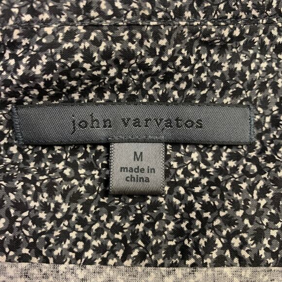 JOHN VARVATOS M Black White Abstract Floral Pleated Tuxedo Long Sleeve Shirt - Picture 5 of 7